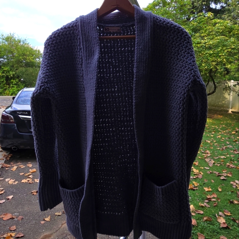 SO Cardigan size small